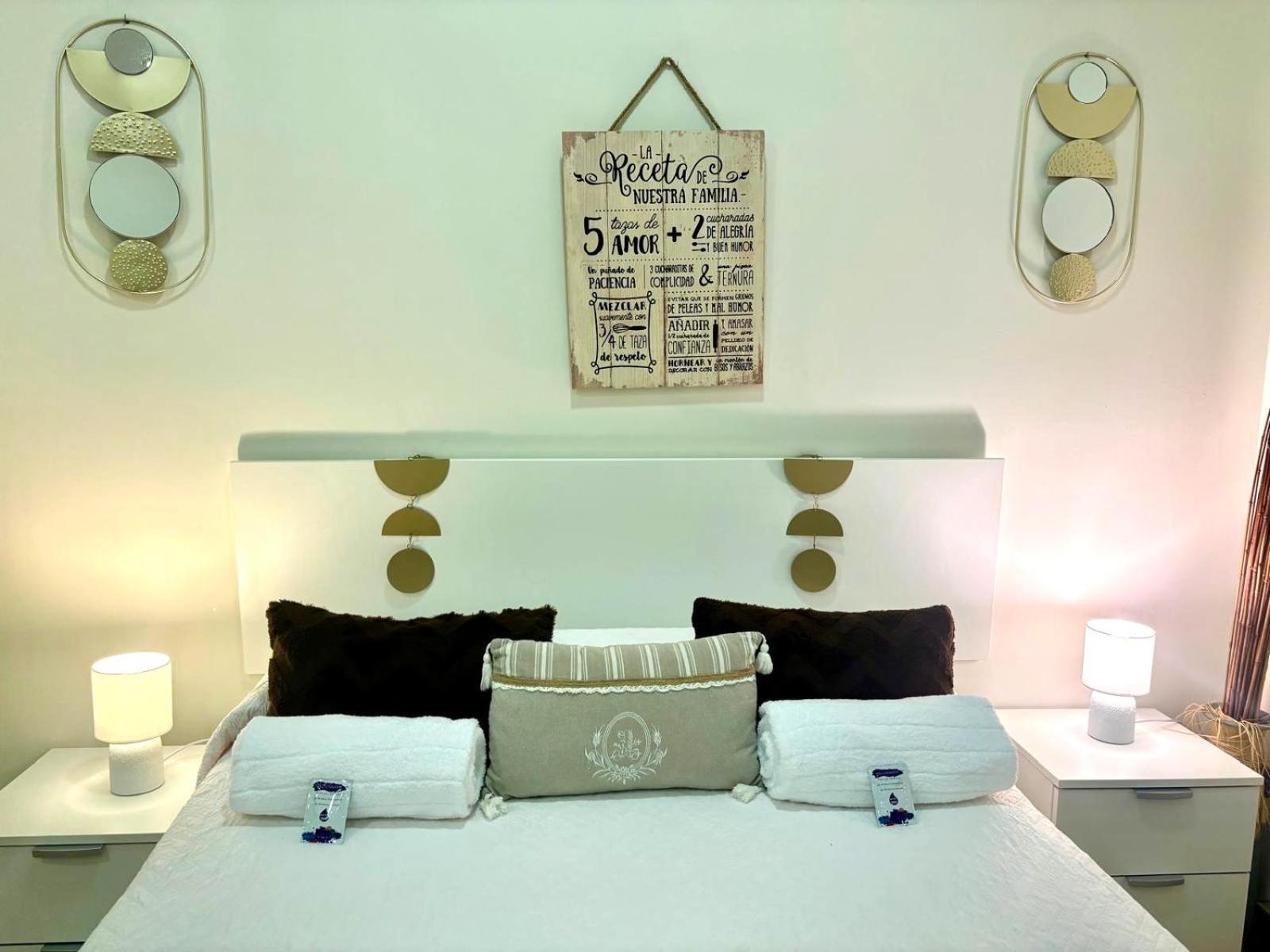 Holibai, Rulina , Single Private Ensuite, ไบโยนา ภายนอก รูปภาพ